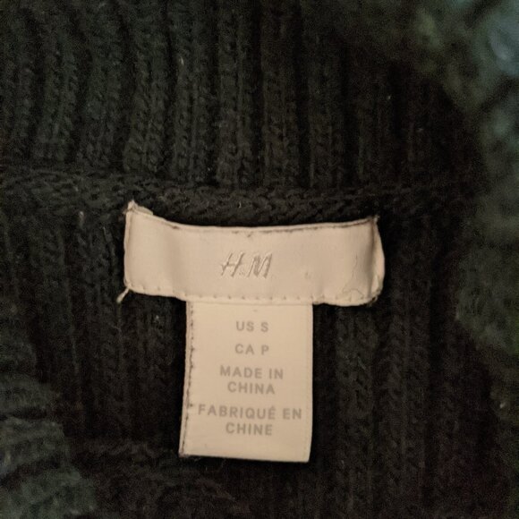 Oversized green turtleneck - Picture 2 of 2